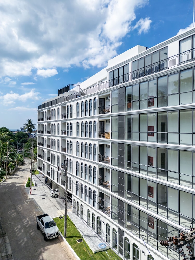 Palmetto Park Residence