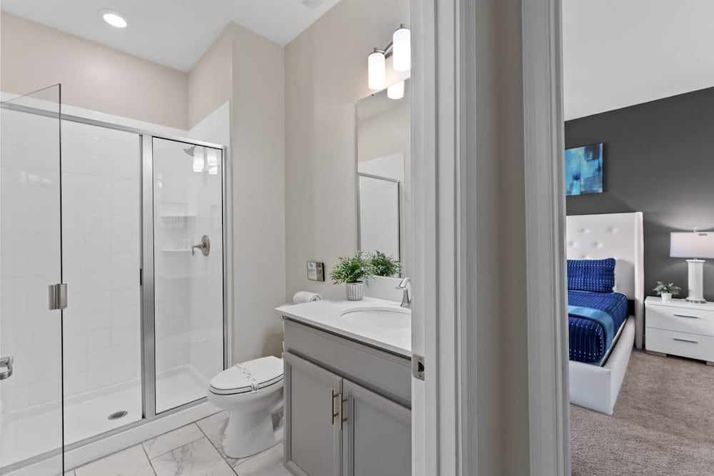 Amazing Resort Near Disney 4BR Townhome