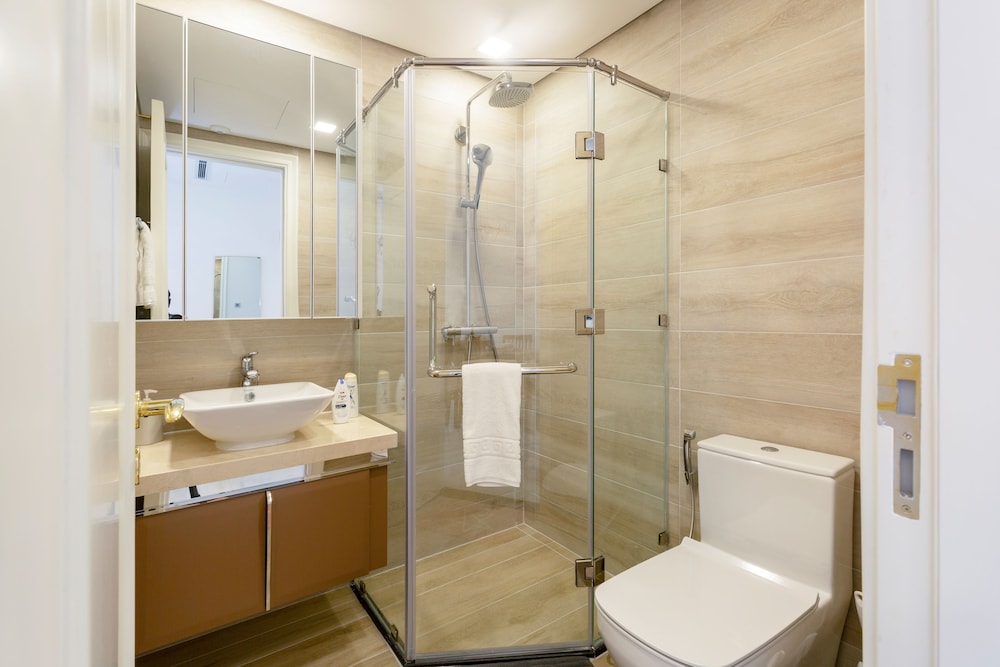 Christina's Saigon - Vinhomes Golden River