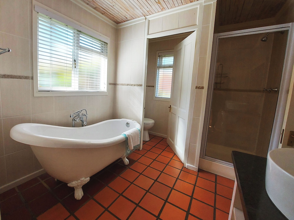 Knysna River Club by First Private Stays
