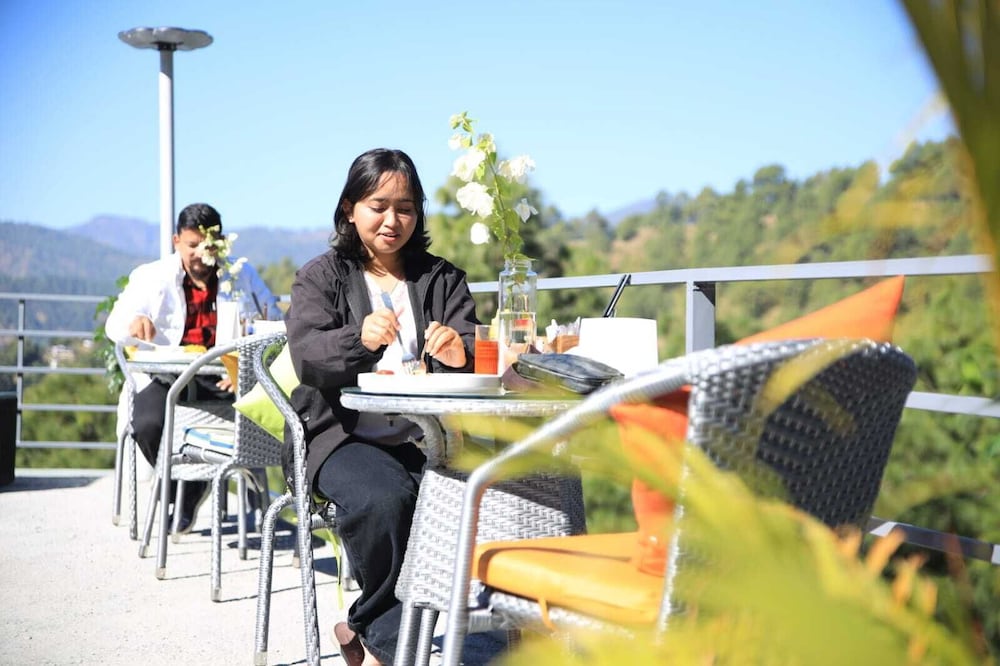 Anupraas Resort