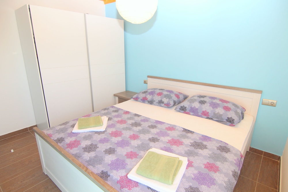 Apartments Ljubic photo 3