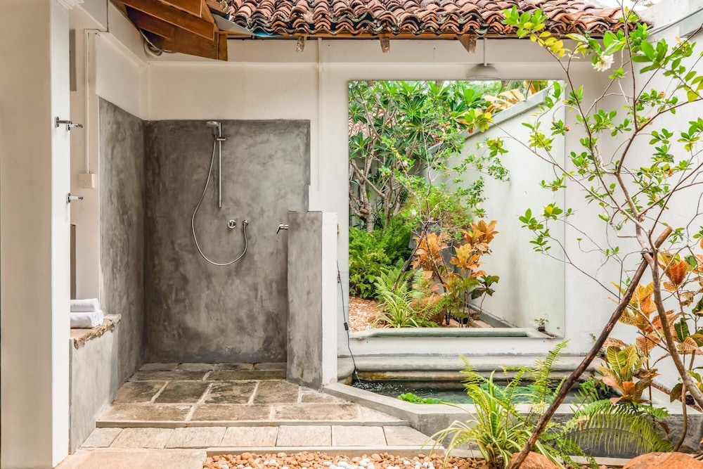 Spectacular Hilltop Beach Villa Located Next To A Surf Break view 2