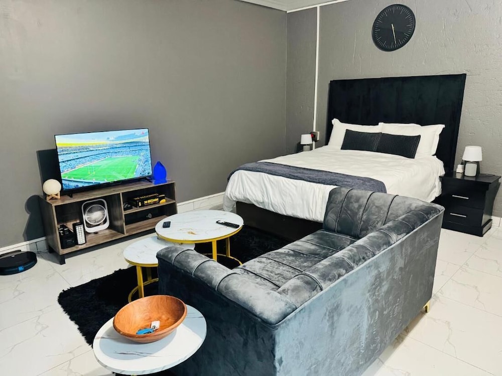 Villa Picasso Sandton - Executive