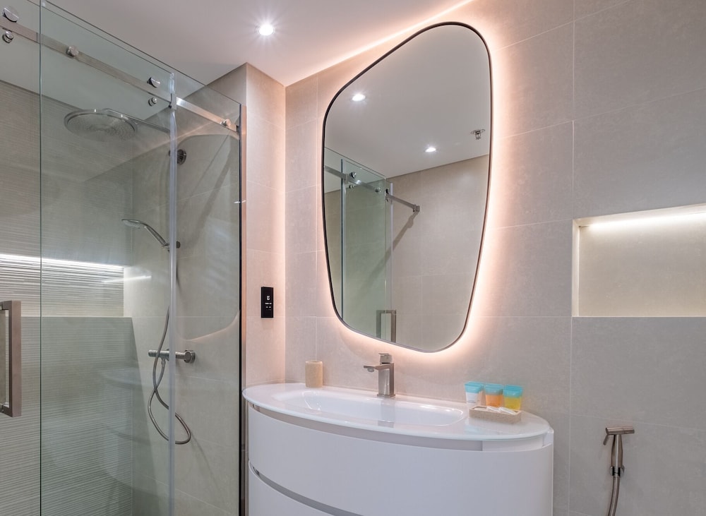 LUX The Majara Marina View Suite