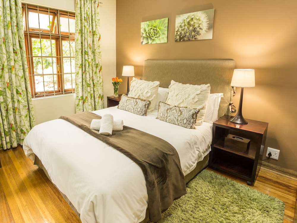 Mackaya Bella Guest House