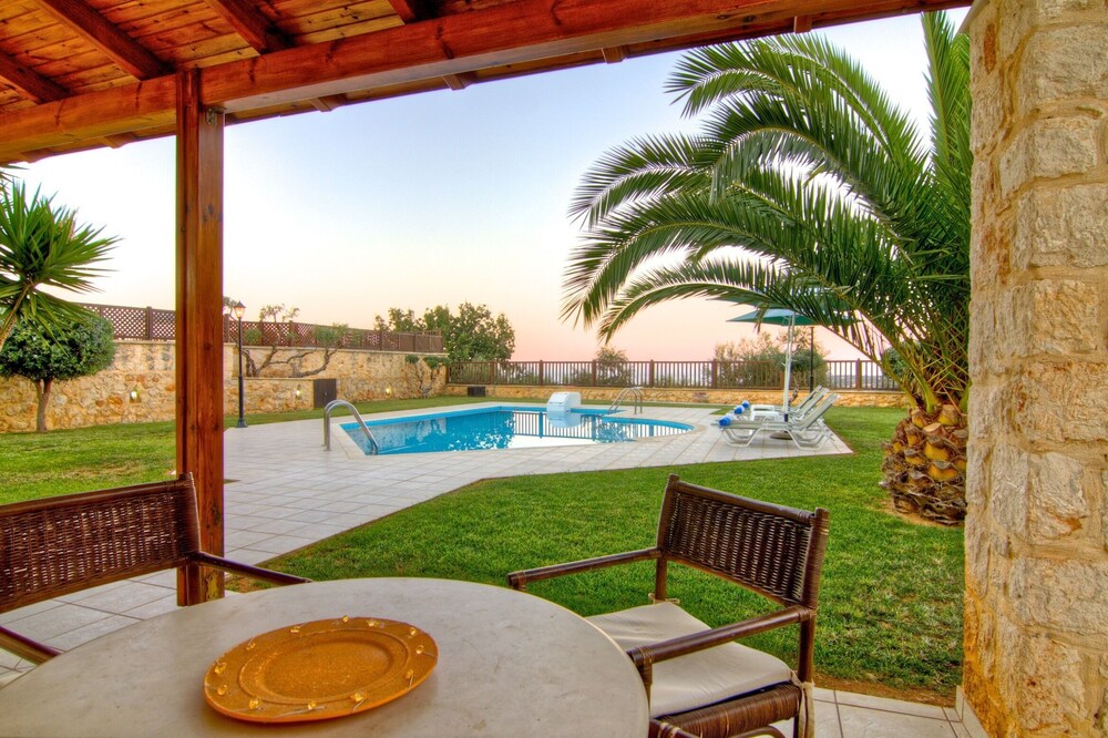 Anemoni - Gerani Villas With Private Pooi view 4