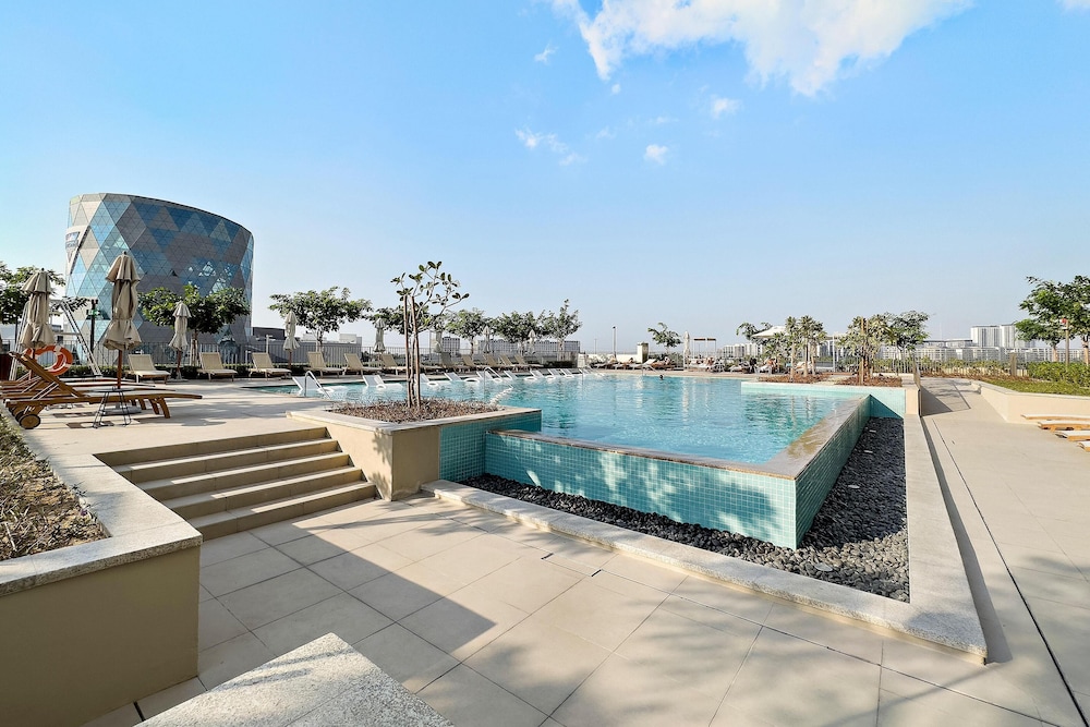 Silkhaus Collective, Dubai Hills