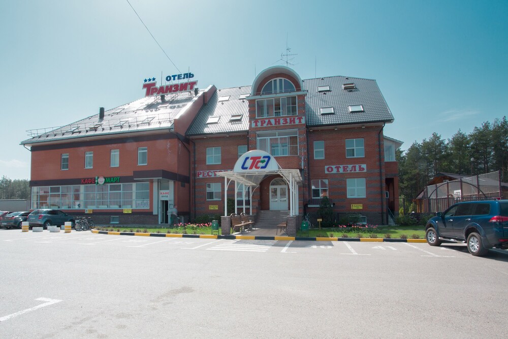 Tranzit Hotel