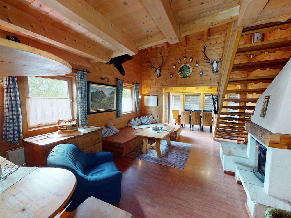Chalet in Wildkogel Near Ski Slopes & Pool