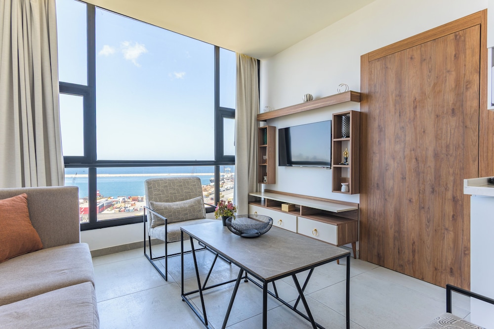 Gate 9 Tower -Studios & Apts Mar Mikhael