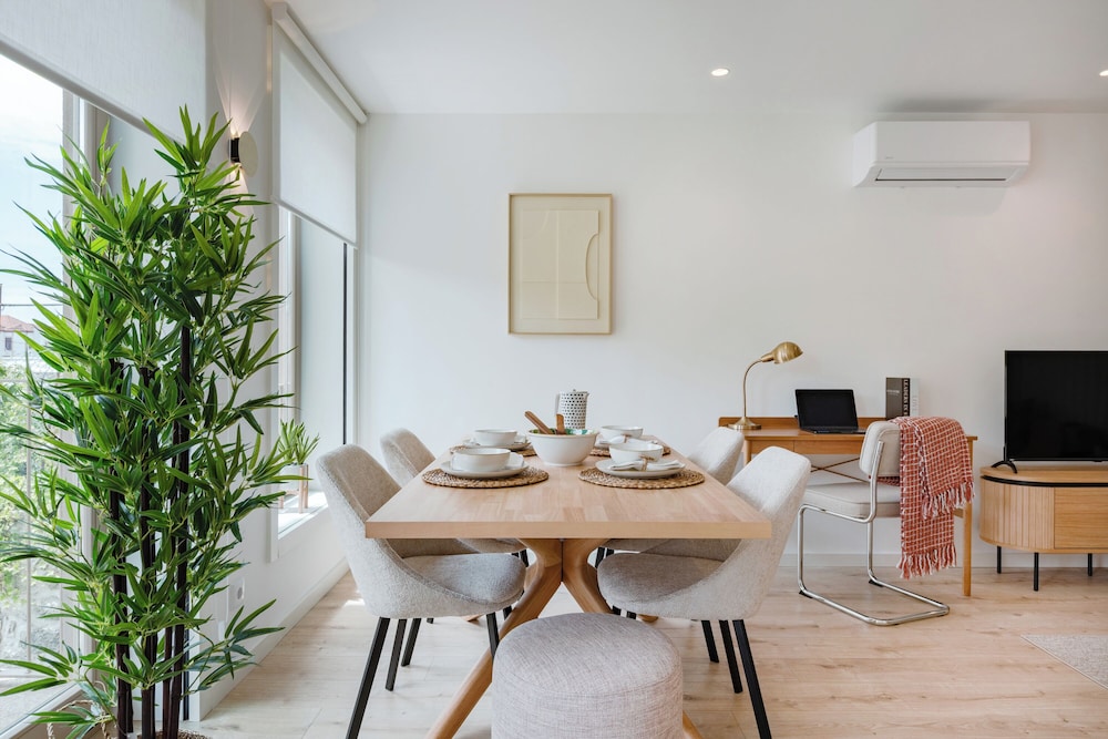 The Light Loft at BoaVista Flats