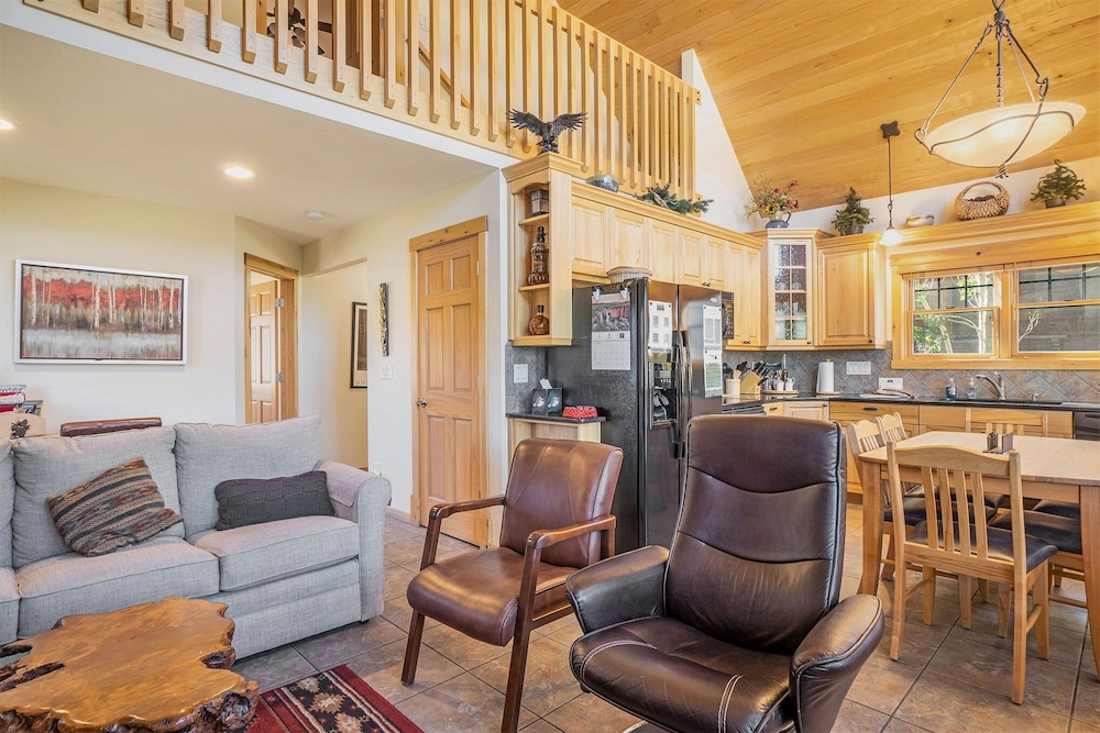 Cozy Solitude Cabins - Estes Park CO