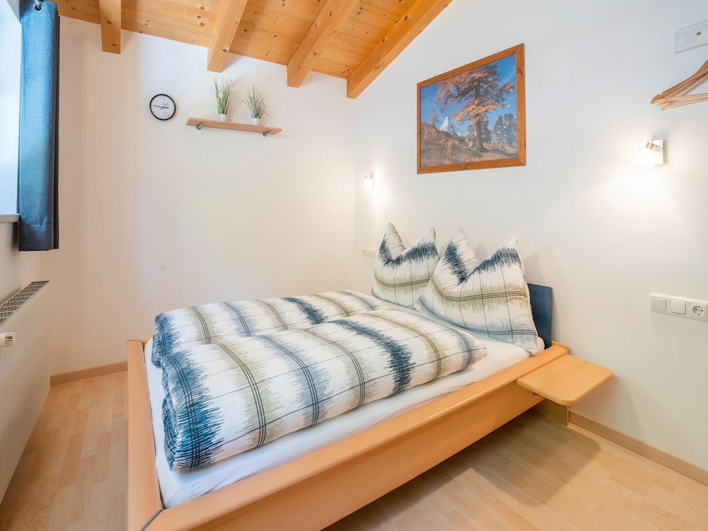Group Apartment in Reitleben Directly on the Lake
