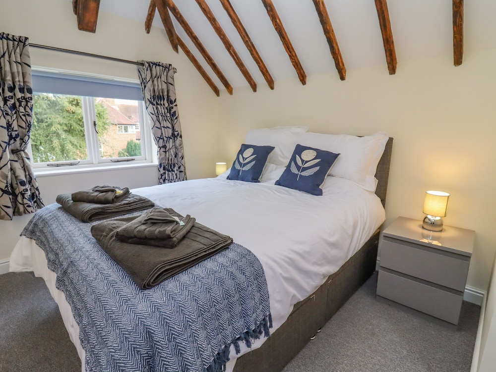 Holly Cottage