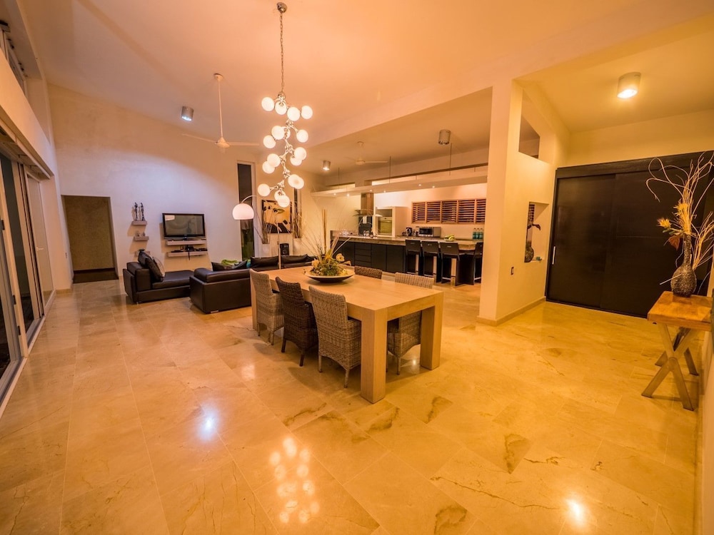 Villas Agua Dulce