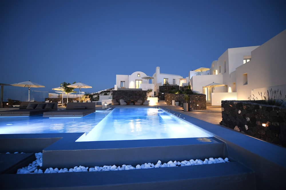 Nova Luxury Suites