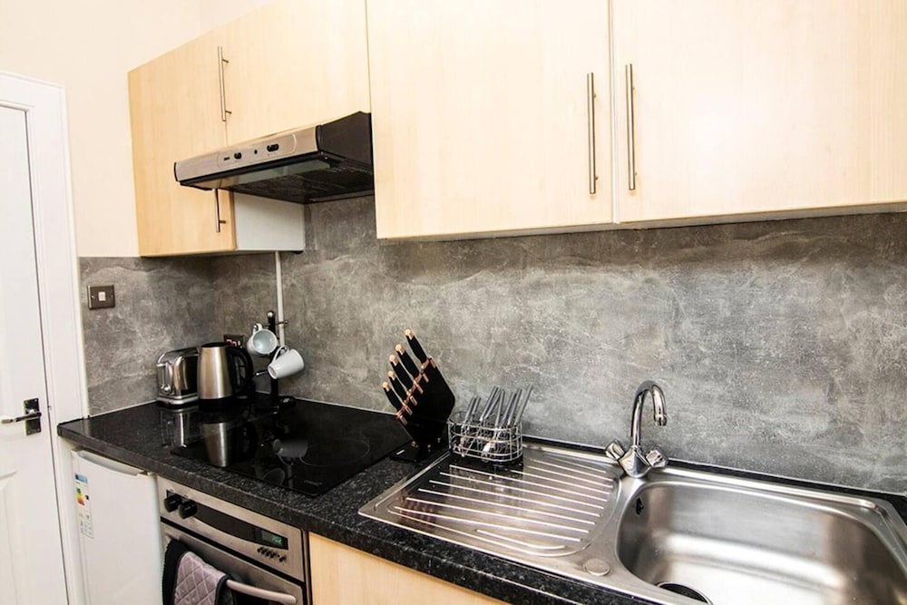 1BR Summit Holburn - Cosy Flat With Ultrafast Wifi