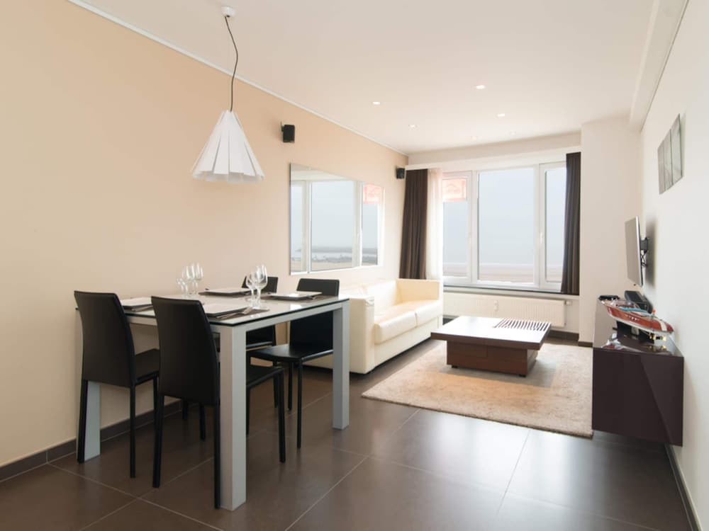 Stunning Apartment by the sea in Ostend