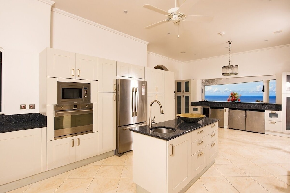 Martello House by Blue Sky Luxury