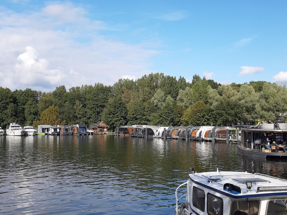 Houseboat on the Dahme