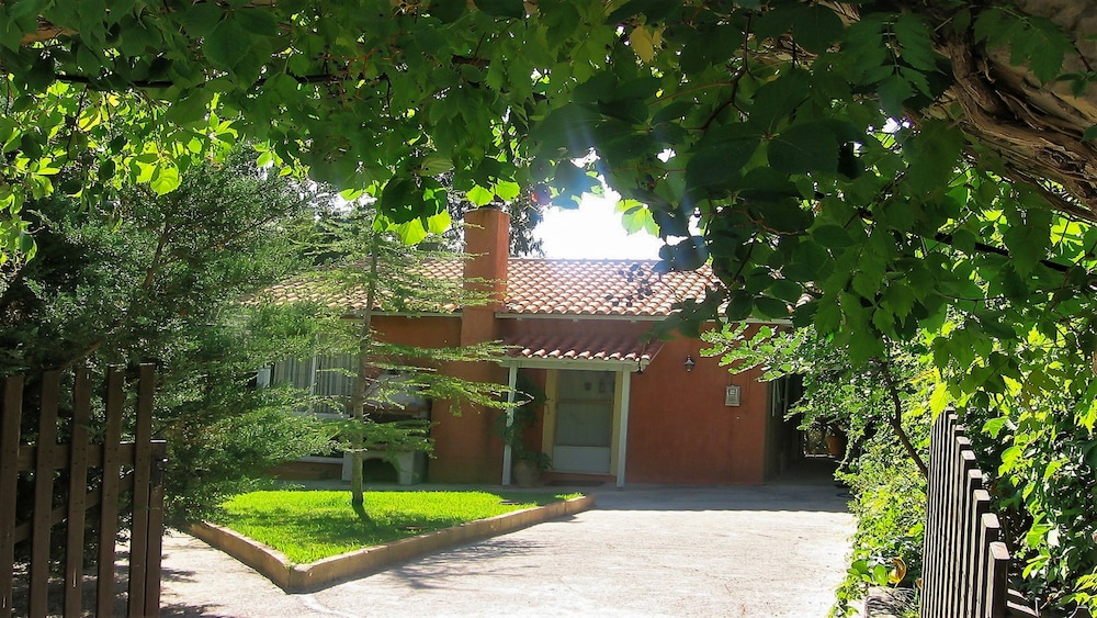 Mihaila Bungalows
