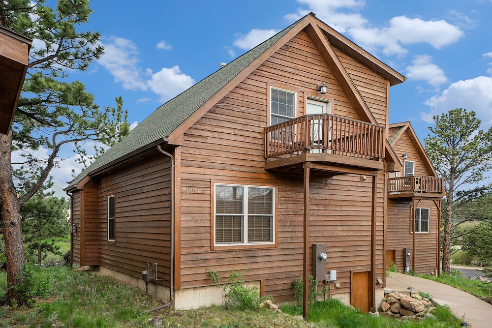 Solitude Condos - Estes Park CO
