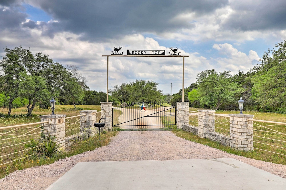 Bertram Ranch Property w/ Acreage Trail Access! - Property Image 3
