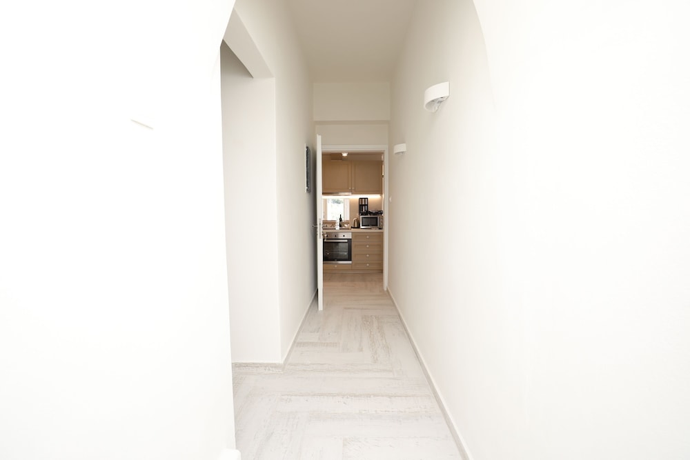 EOS Villa