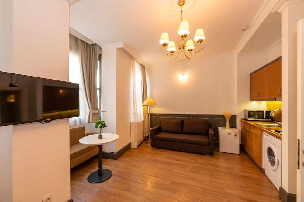 Pera Line Cihangir Hotel - Image 8