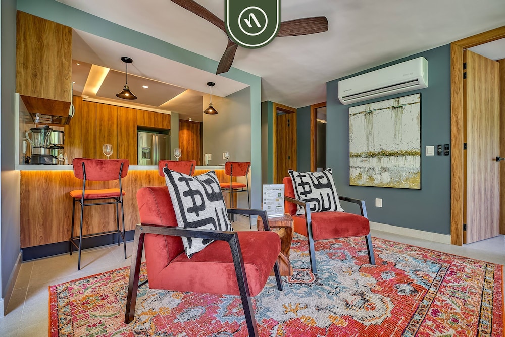 Sea View Residences 302