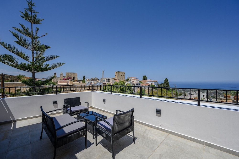 View Mare Maroulas Villa