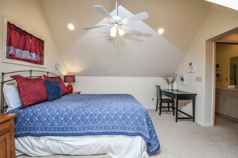 Serenity Ridge view 4