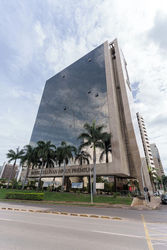 Hotel Cullinan Hplus Premium - Image 1