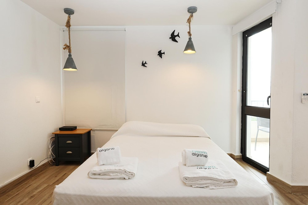 A57 - Lighthouse Apartment in Via Dona Ana Lagos