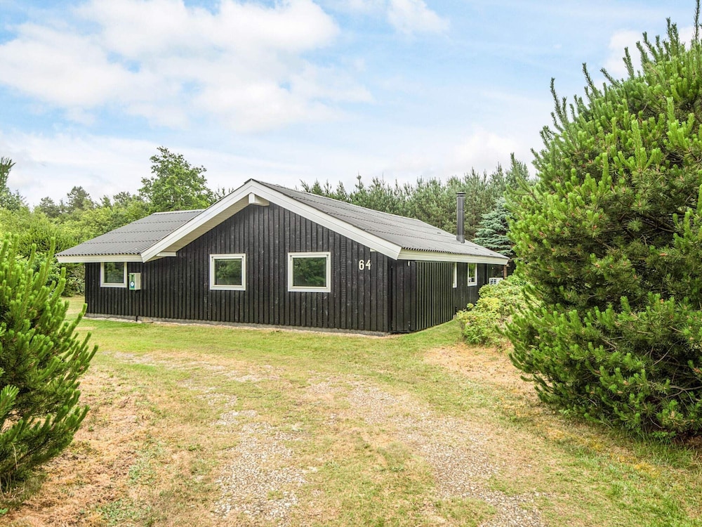 6 Person Holiday Home in Norre Nebel