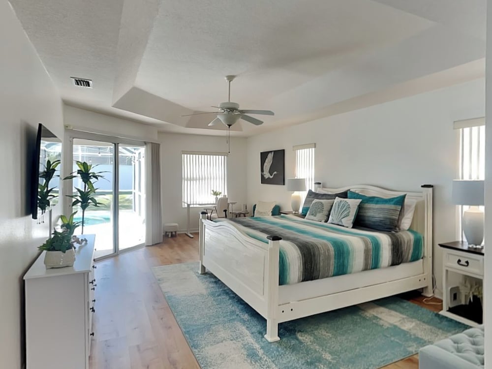 Shore Thing by Distinctive Beach Rentals