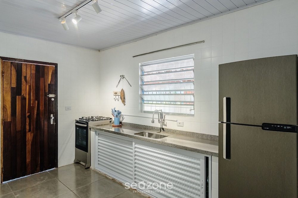 House With Pool and Barbecue in Itamambuca Cpi0130