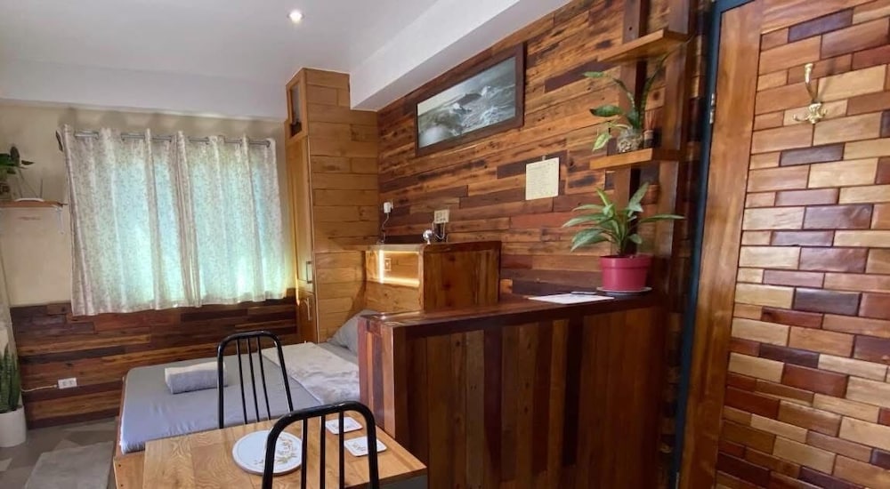 Room-antonios Cafe & Transient Homes Ba