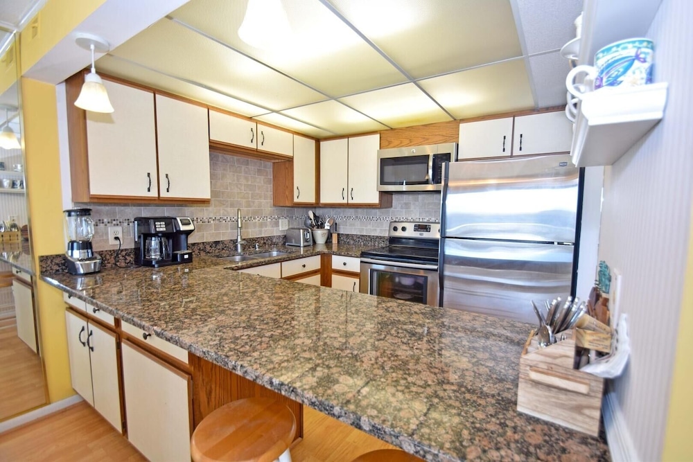 Thunder Island 148d 2 Bedroom Condo