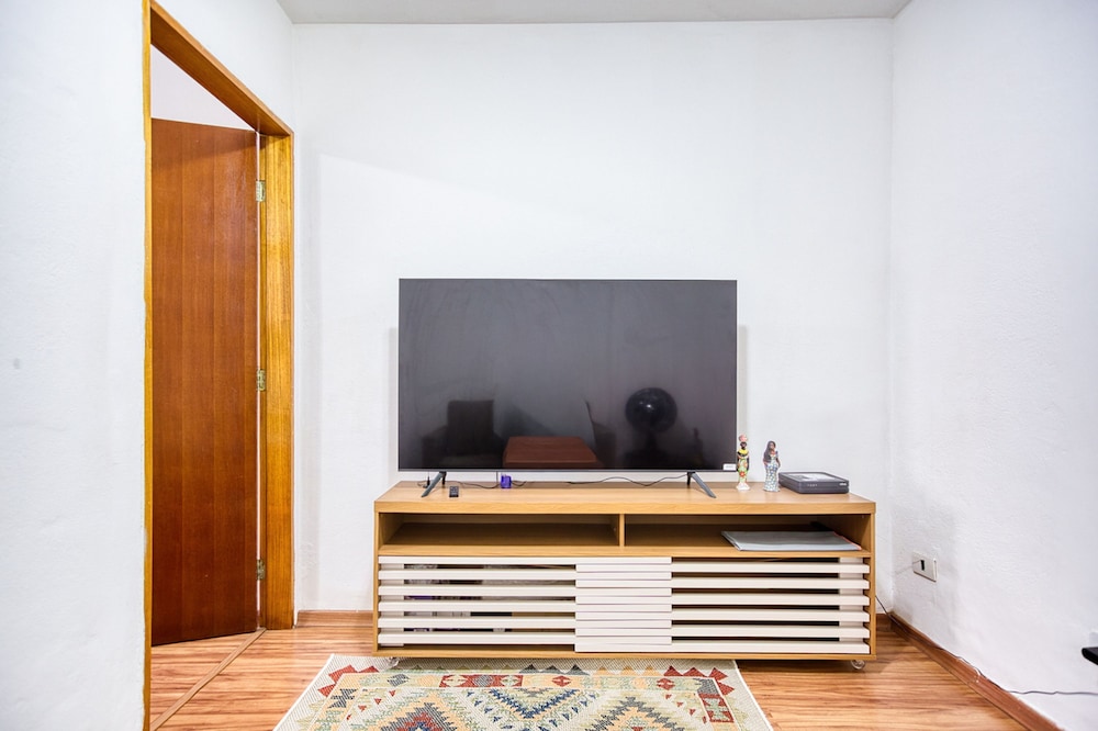 Apartamento c Fechadura Eletr Nica a 200m do Metr