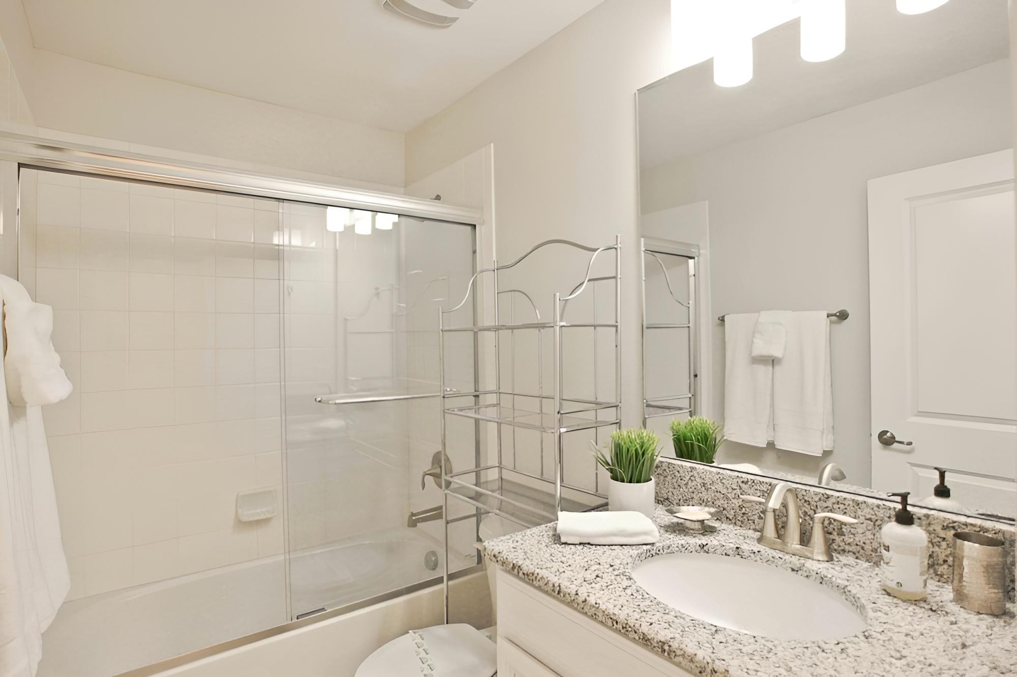 Storey Lake 4771 - Image 2