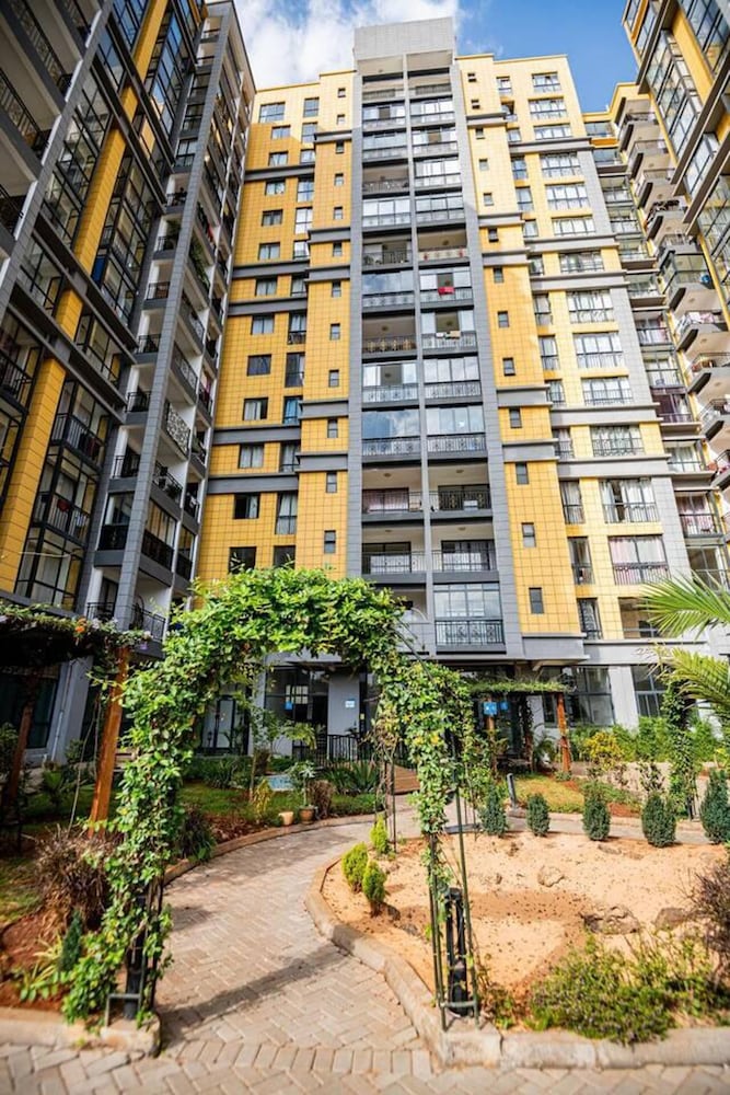Modern 3-bed Apartment in the Heart of Nairobi view 5