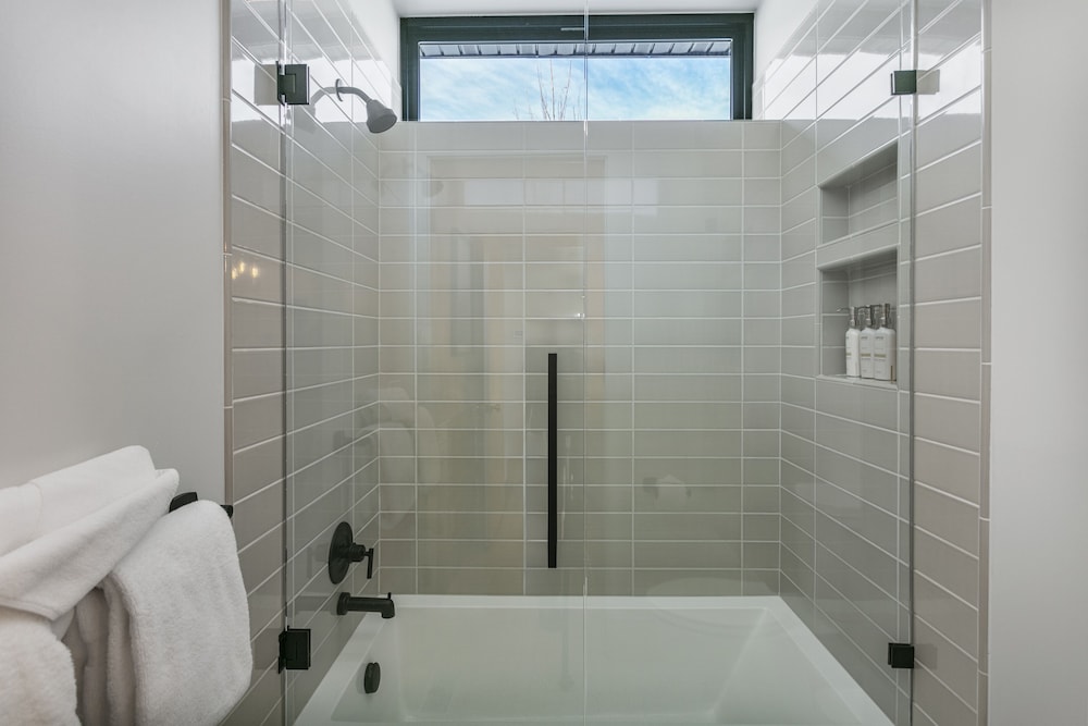1506 W Orion Way - Skyridge 6 Br Home With Hot Tub 6 Bedroom Home