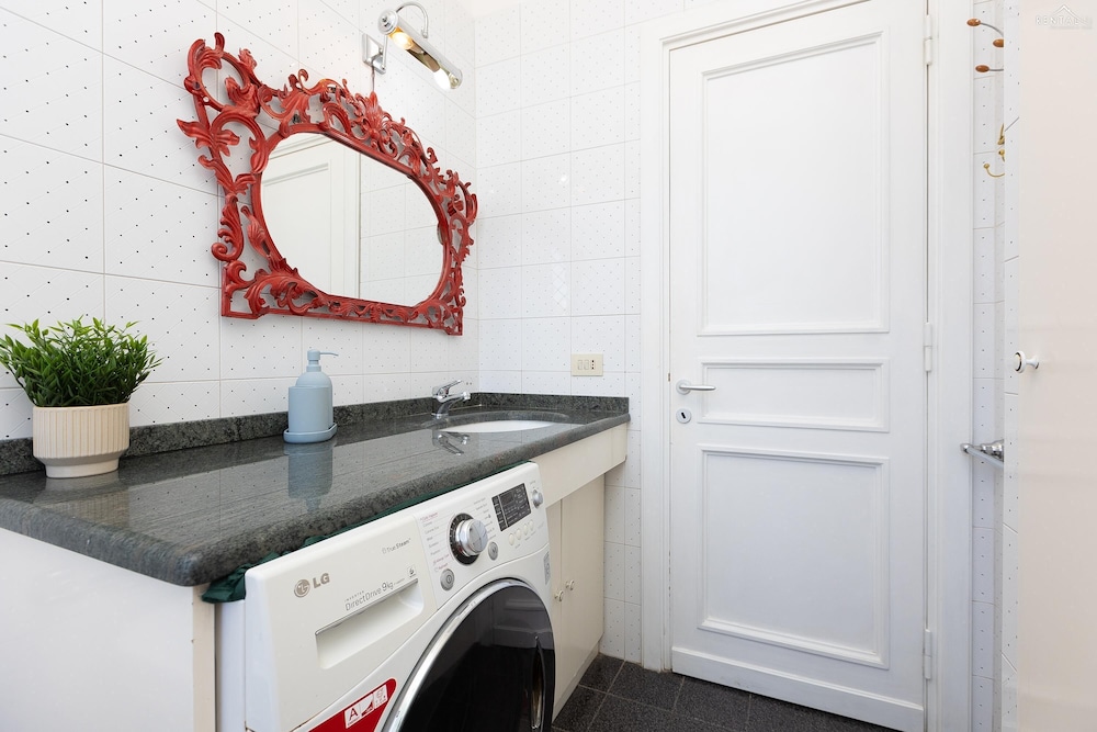 Ripa Apartment