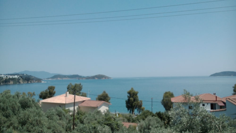 AMARANTHOS SKIATHOS VIEW