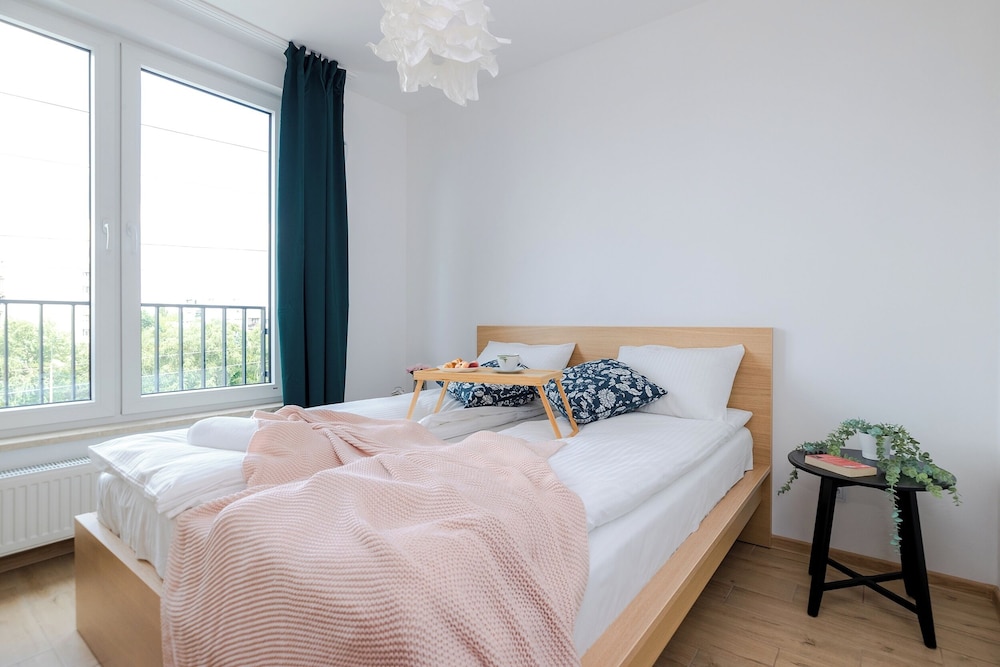 ShortStayPoland Pileckiego B140