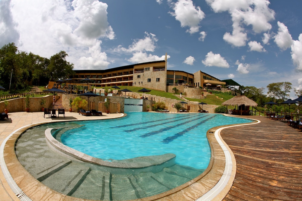 Chobe Safari Lodge | East Africa Uganda
