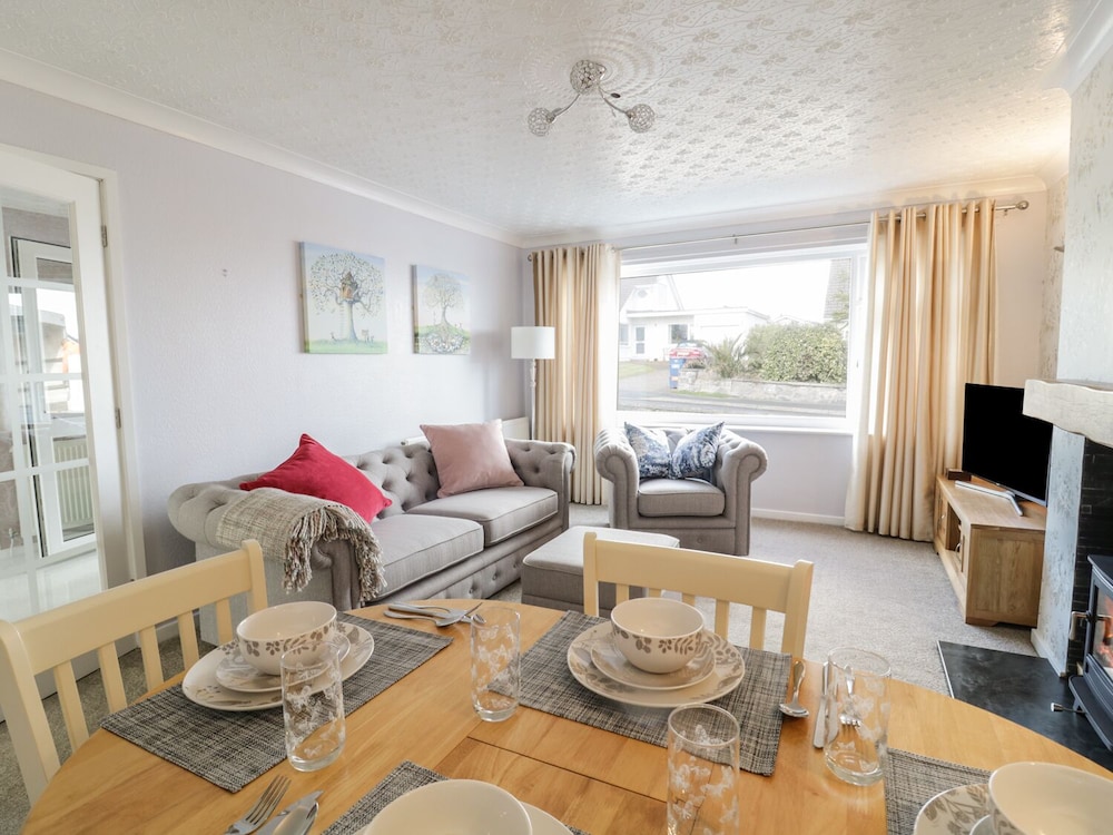 Rhos Cottage