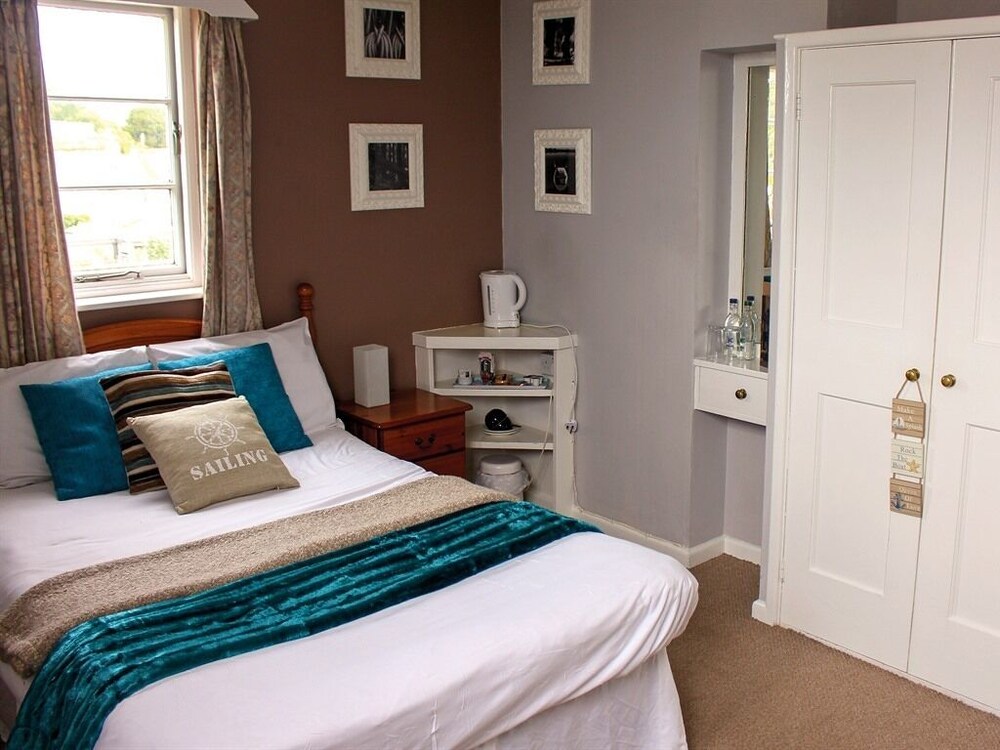 The Bugle Coaching Inn